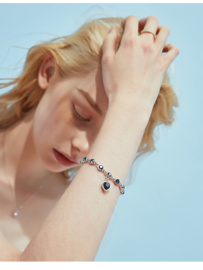 劳拉图(laolatu)奢侈品牌手链女采施华洛世奇水晶手饰品情侣闺蜜手镯