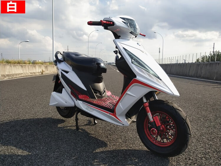 改装鬼火三代战速电动车电摩托车60v72v小龟王电瓶车成人代步车女踏板