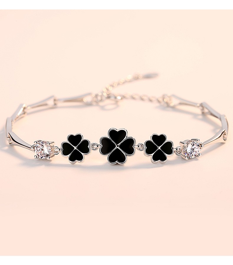 法卡曼轻奢品牌四叶草手链情人节礼物手链女银告白生日礼物送女友结婚