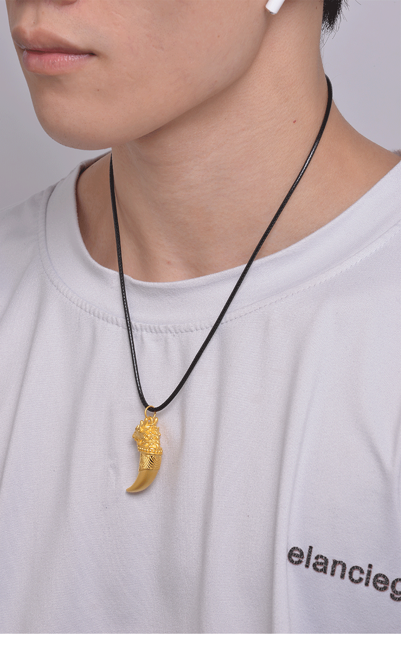 顺丰速运欧颜黄金狼牙吊坠男款足金男士项链挂坠复古酷潮狼牙项链个性