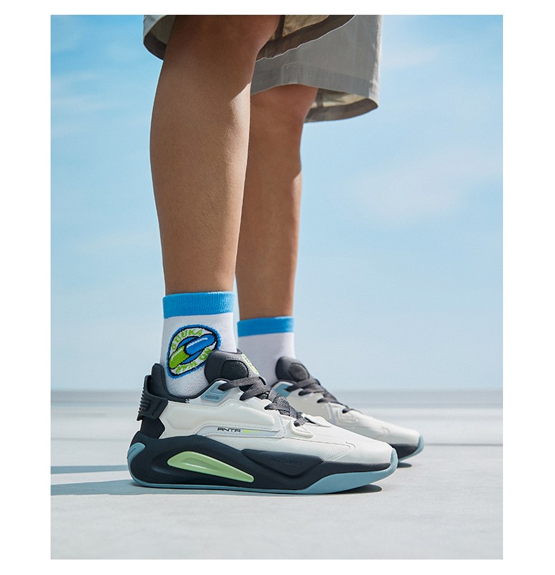 安踏男鞋超体2022秋季网面跑步鞋男超轻减震跑鞋潮鞋男士运动休闲鞋子