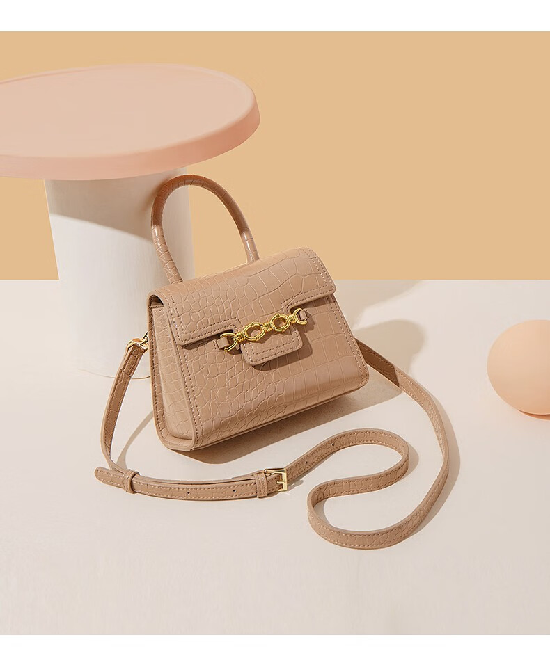 稻草人包包女包2021新款鳄鱼纹牛皮单肩包时尚潮流手提包休闲百搭斜