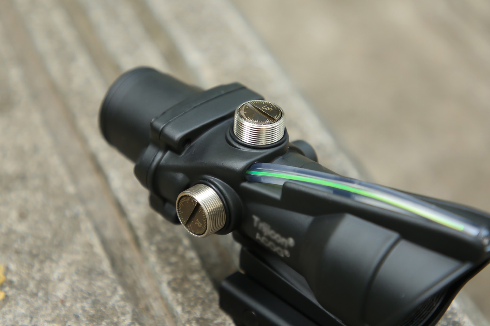 快速寻鸟镜acog瞄准镜丰字小海螺1倍真光纤海螺镜内红绿点全息瞄准器