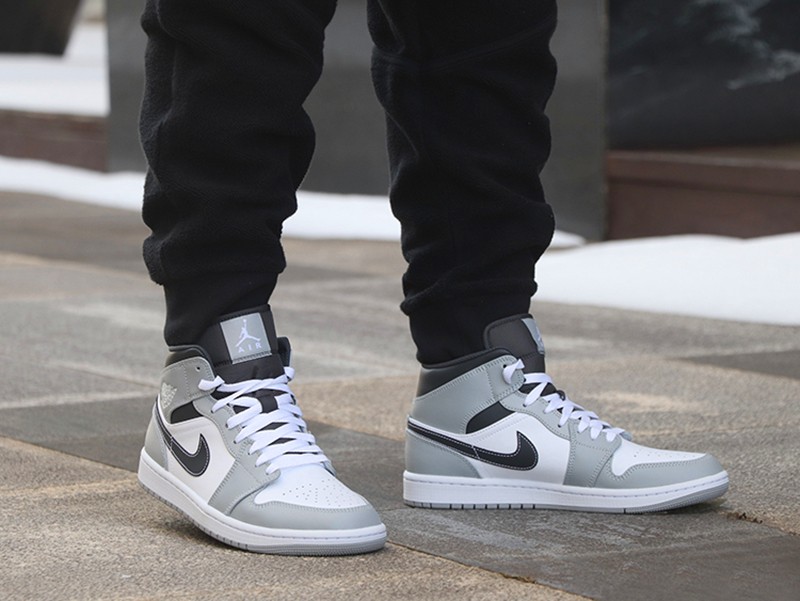 jordan 1 aj1禁穿黑曜石脚趾运动鞋板鞋 852542-105黑白紫 44【图片