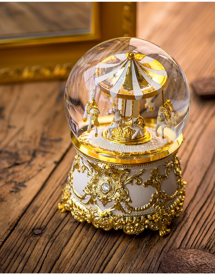 翰德思(hcntes)520情人节礼物旋转木马水晶球音乐盒八音盒天空之城女