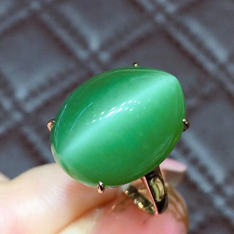 俊辰珠宝天然18k金绿碧玉猫眼戒指 翡翠艳丽色晶体通透精致漂亮独特冰