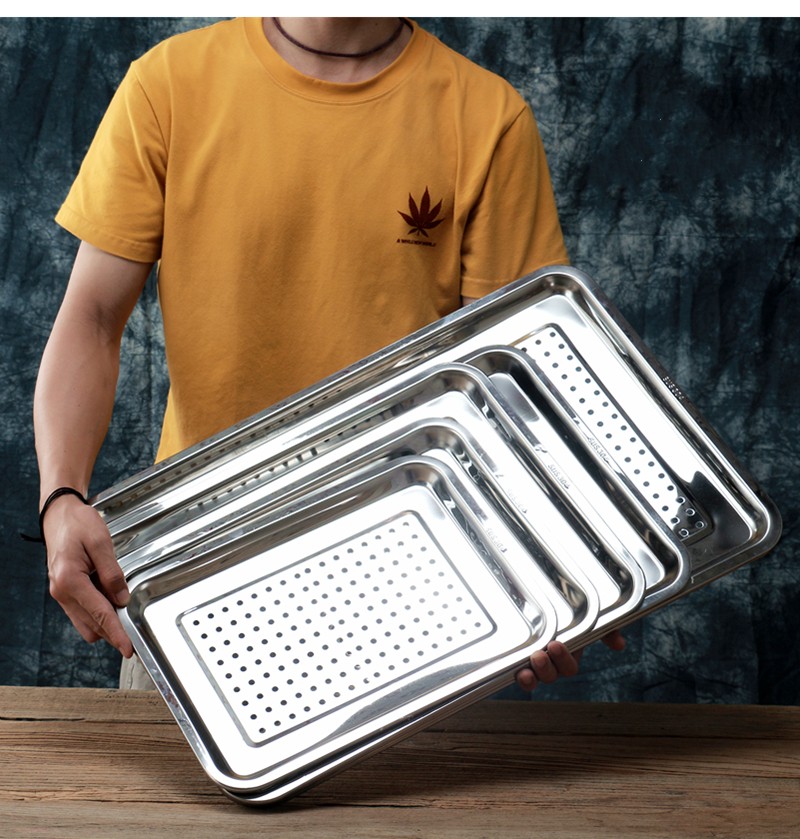 304不锈钢蒸饭盘方盘子蒸包盘带眼冲孔托盘蒸饭滴水漏油盆蒸炖 (304)