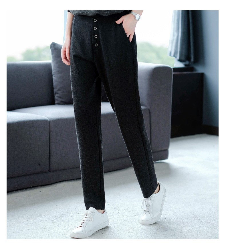 品牌针织运动裤女小脚宽松大码休闲裤2021春秋新款韩版排扣长裤子哈伦