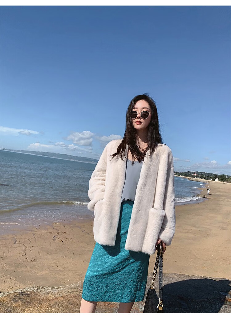 狄派斯 进口貂皮大衣女士小母貂整貂水貂天鹅绒年轻皮草外套 银蓝貂