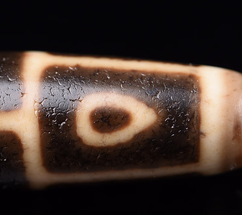 佛心九眼天珠西藏老矿玛瑙至纯天珠真品高油老包浆满风化至纯九眼天珠