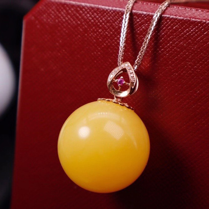 慈心缘 天然蜜蜡满蜜鸡油光圆珠吊坠 18k金镶嵌钻石红宝石蜜蜡琥珀