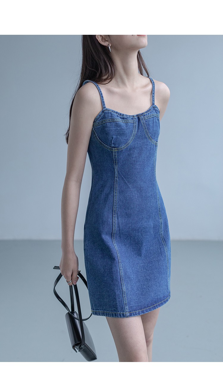 eggka蓝色牛仔吊带连衣裙女不规则牛仔外套2022年春季新款套装蓝色s