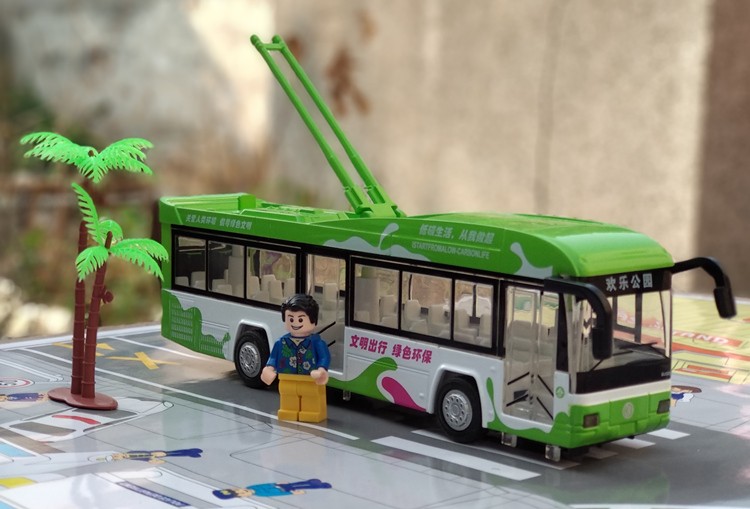 铠威儿童仿真合金双层巴士公交车加长电车公共汽车玩具车模型男孩声光
