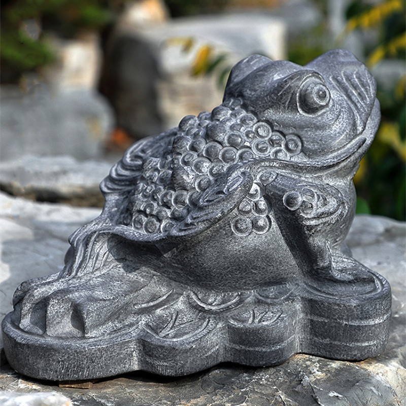 石雕石头三足金蟾摆件小石头雕刻青石招财风水旺财三脚吐水石雕金蝉蜍