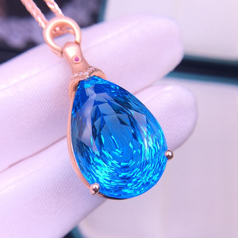 震昊18k金镶嵌天然托帕石吊坠 晶体干净 水润通透 颜色淡雅 奢华打造