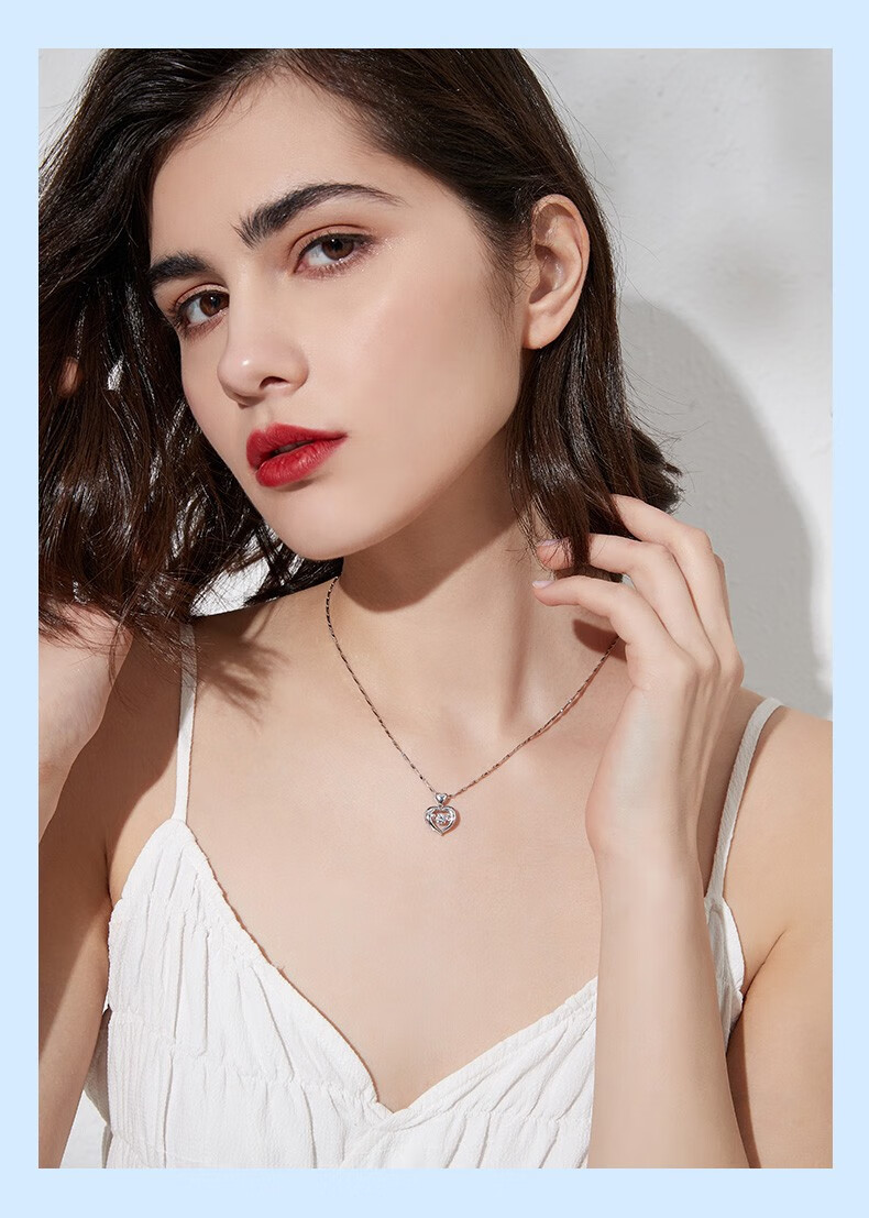 劳拉图轻奢品牌项链女锁骨链时尚女士吊坠首饰品生日情人节礼物送女友