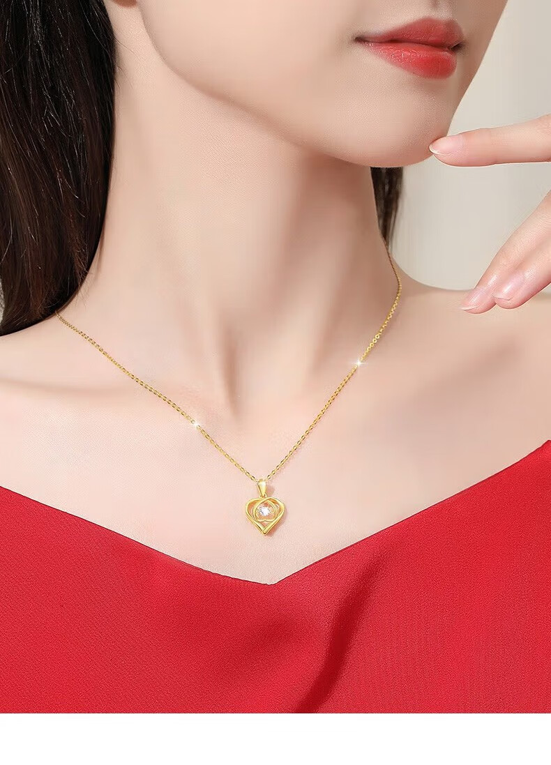 爱琴湾 黄金项链女士999足金吊坠结婚首饰三金锁骨链时尚饰品生日礼物