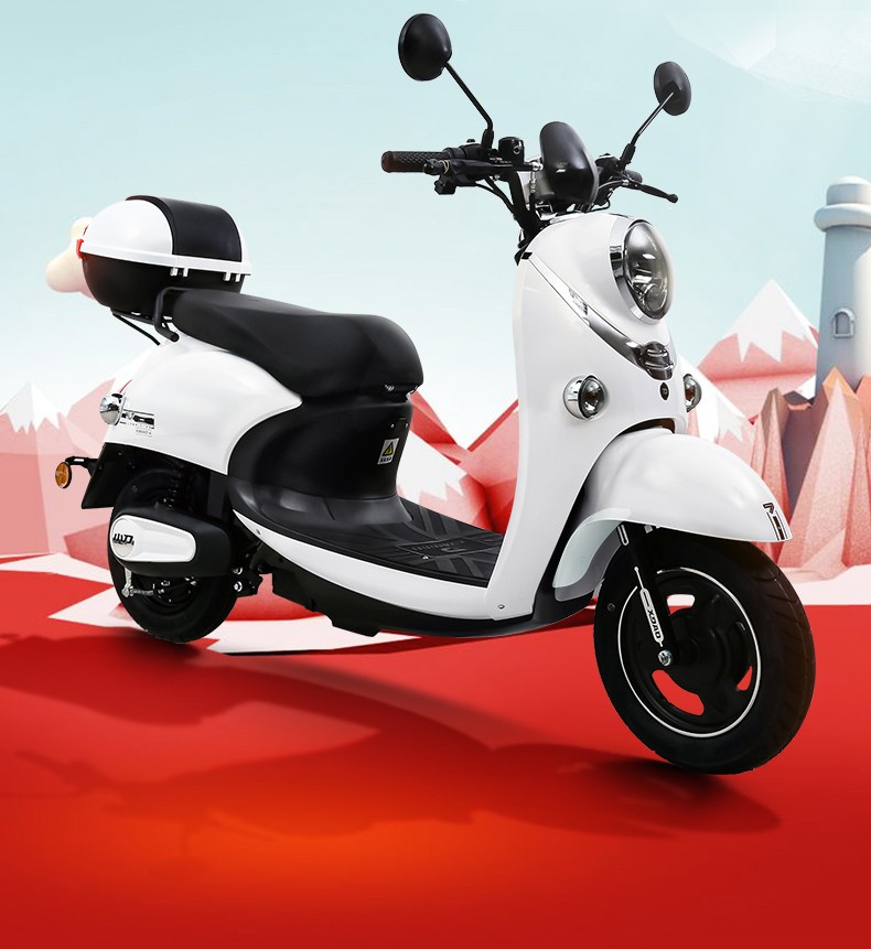 小刀电动车新款时尚60v轻便电动摩托车男女通用踏板电瓶车新零售款