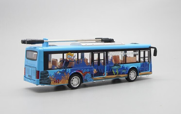 仿真合金城市电车公交车带声音灯光儿童玩具车模型白色