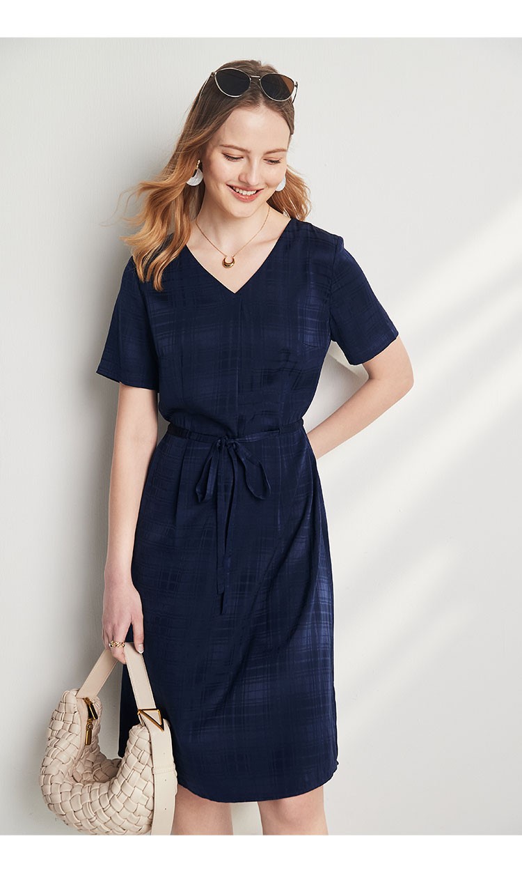 帕罗连衣裙真丝绑带微弹提花19姆米90%桑蚕丝收腰中裙子es2326yy 藏青