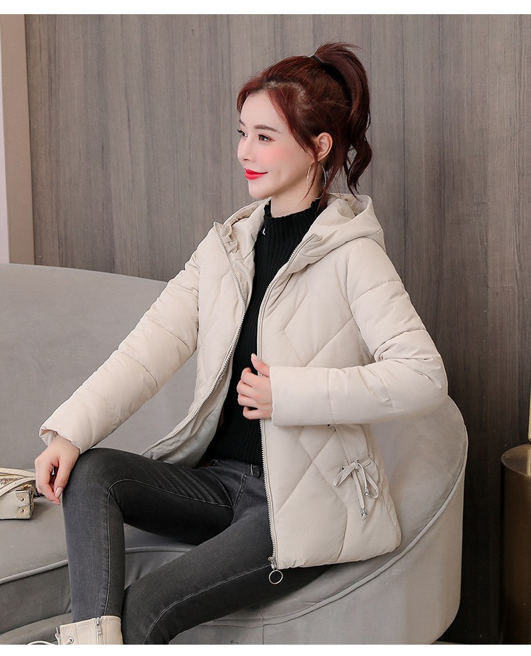 逸宛棉服女棉衣女冬装外套女2020冬季新款韩版减龄小棉袄纯色连帽短款