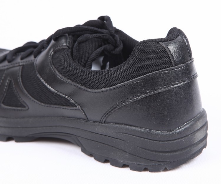 戌卫作训鞋警黑色体能训练鞋解放鞋胶鞋户外运动透气耐磨跑步鞋登山鞋