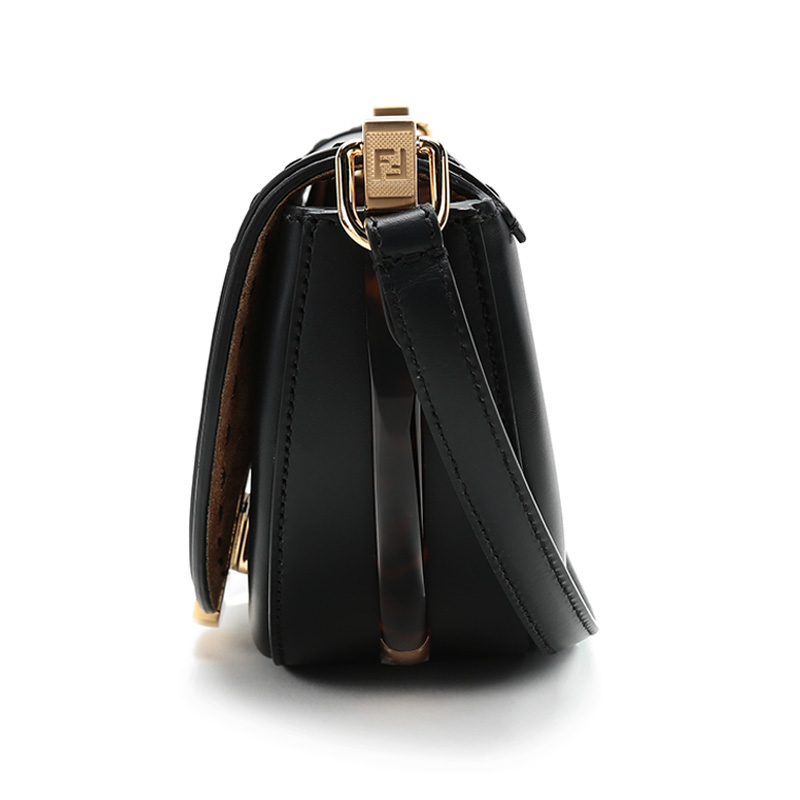 芬迪fendi 2021春夏 女士牛皮moonlight单肩斜挎包马鞍包 8bt346 abvl