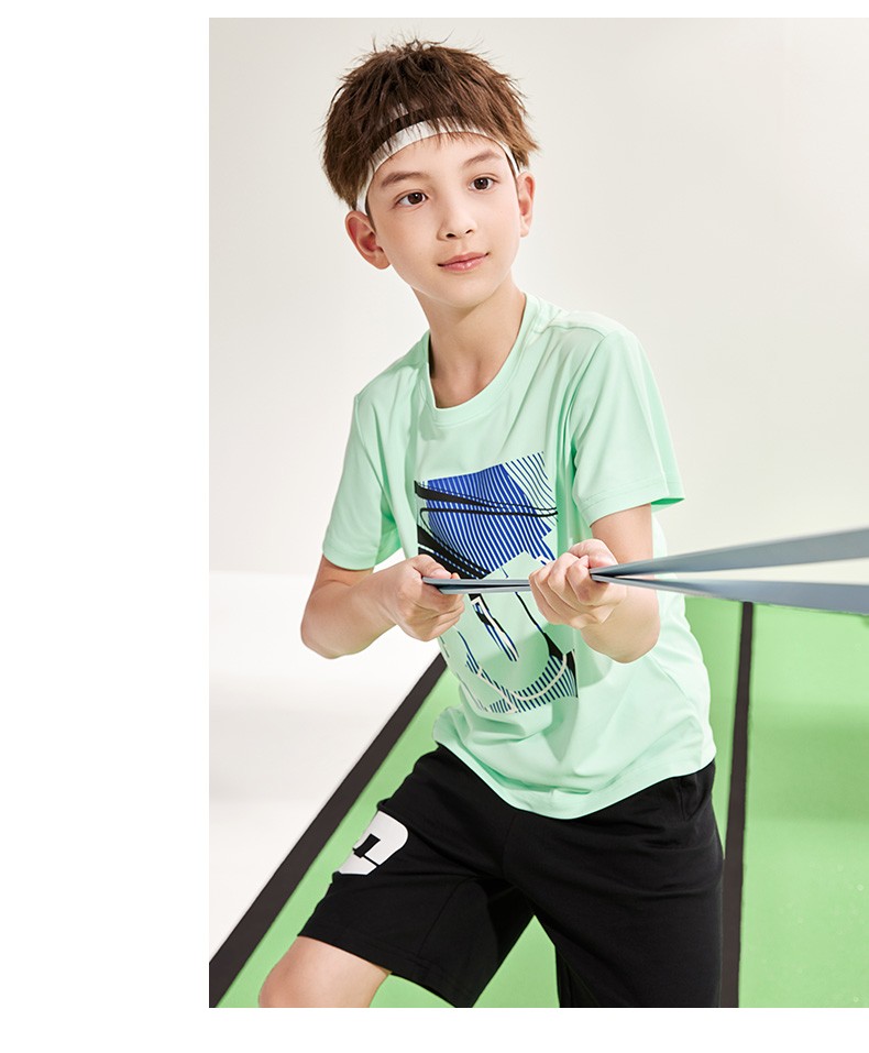 特步儿童2022年夏季新款男童中大童运动休闲短袖t恤五分袖上衣短袖