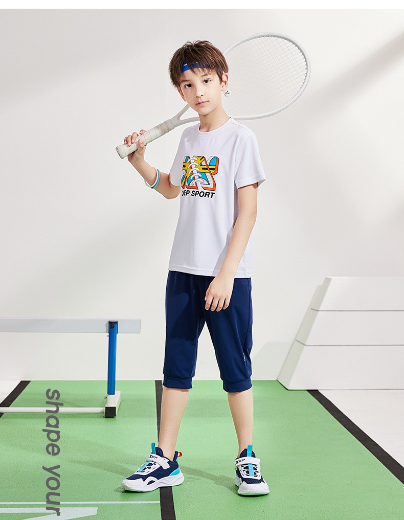 特步童装男童短袖t恤2022夏季新款儿童运动短t中大童夏装上衣天际蓝