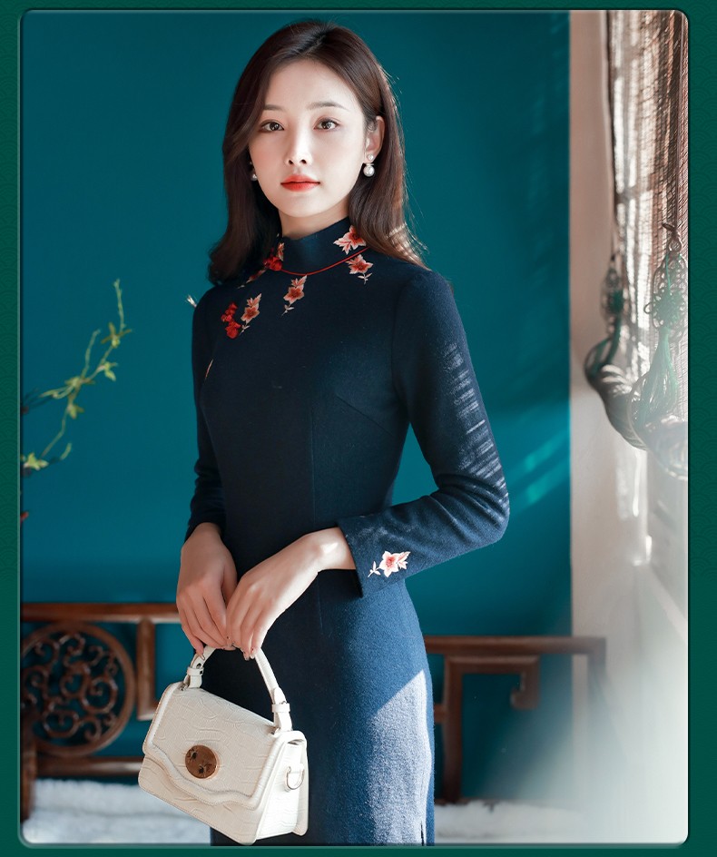 逸红颜出尘旗袍2021秋冬新款中长款长袖时尚针织毛呢料旗袍复古馆藏