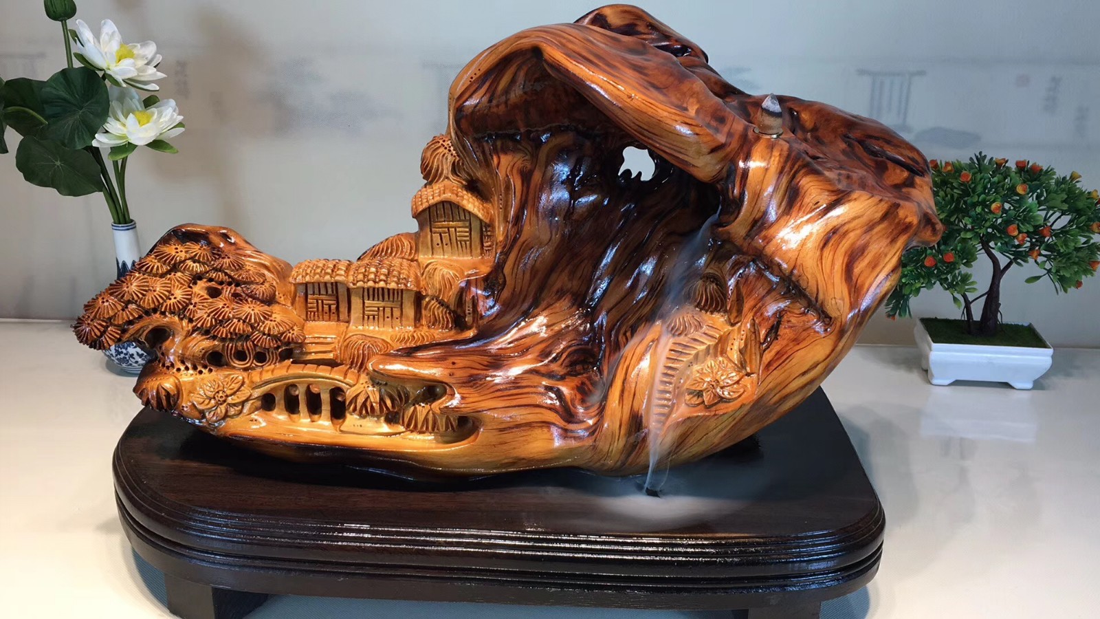 易蓉 太行崖柏大型山里人家根雕摆件天然抱石山水倒流香风景随型纯手