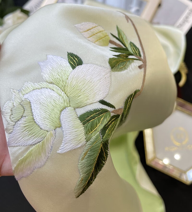 女桑蚕丝手工苏绣花双面丝巾披肩夏四季通用 栀子花刺绣墨绿色【图片