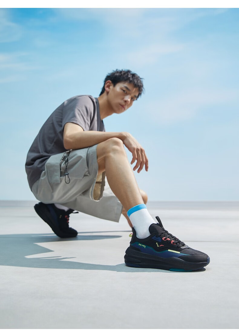 安踏c37科技软底潮男鞋2021秋冬季新款官网旗舰舒适防滑减震低帮运动