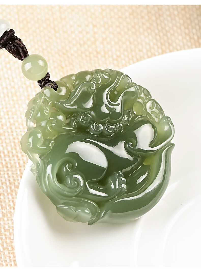 落花啼春和田玉吊坠圆形招财貔貅吊坠玉佩男女款个性玉石毛衣项链饰品