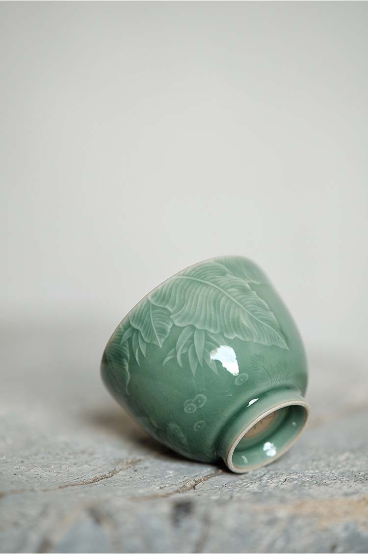 憬莀茶具龙泉青瓷茶杯大师严少英手工梅子青溪鱼戏水杯品茗杯主人杯单