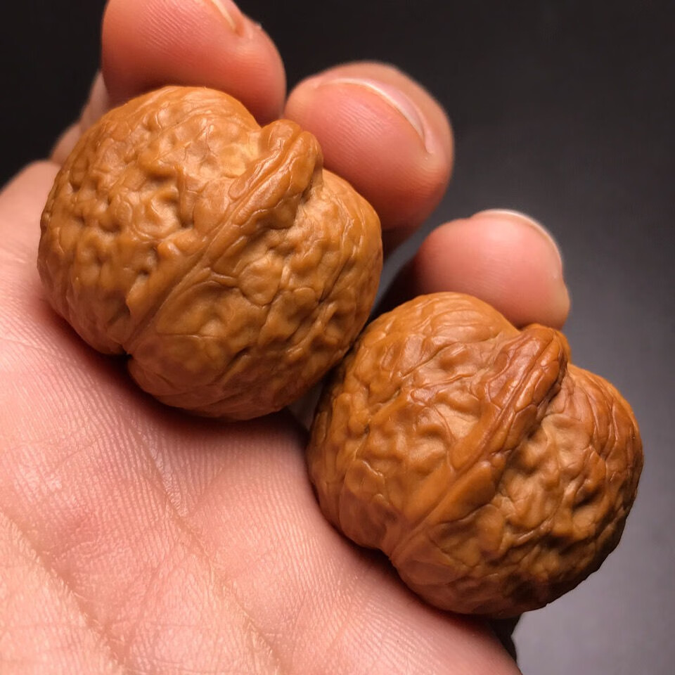 集祥阁文玩云南铁核桃桩型圆润蛤蟆头元宝水晶皮手把玩粗筋小钢炮小手