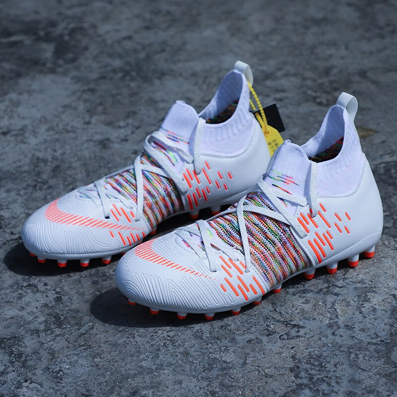 威足狮 足球鞋男长钉mg短钉训练鞋tf碎钉夏季网面透气学生成人码防滑