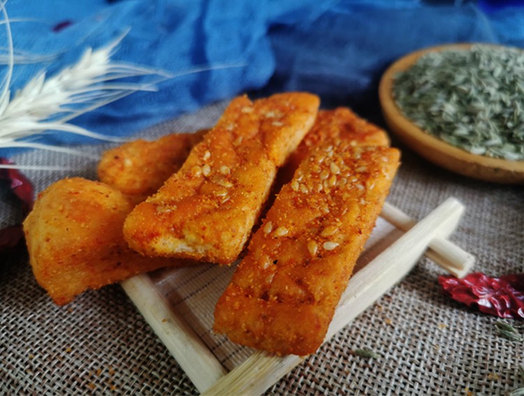辣馕片馕锅巴辣味孜然味烤馕120g袋休闲零食小吃香辣味烤馕片128g10袋