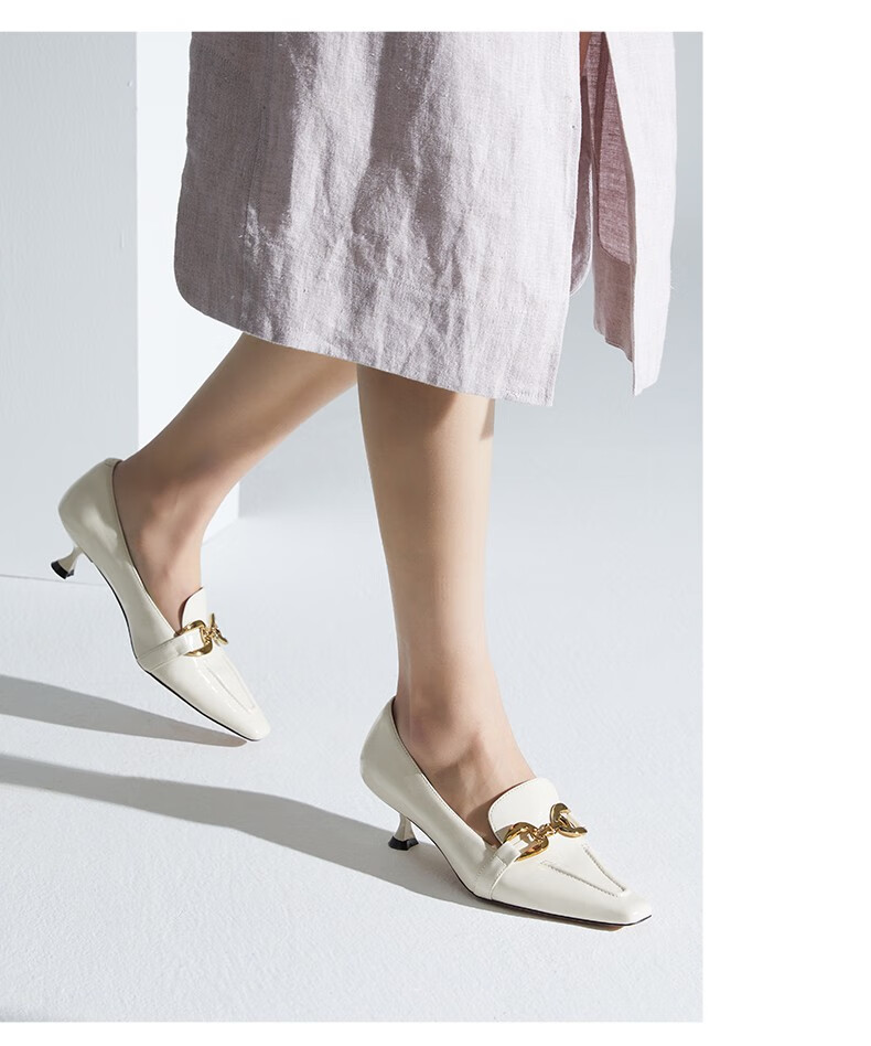 73hours女鞋高跟鞋舒适单鞋女金属马衔扣方头中跟通勤人2022春款米白