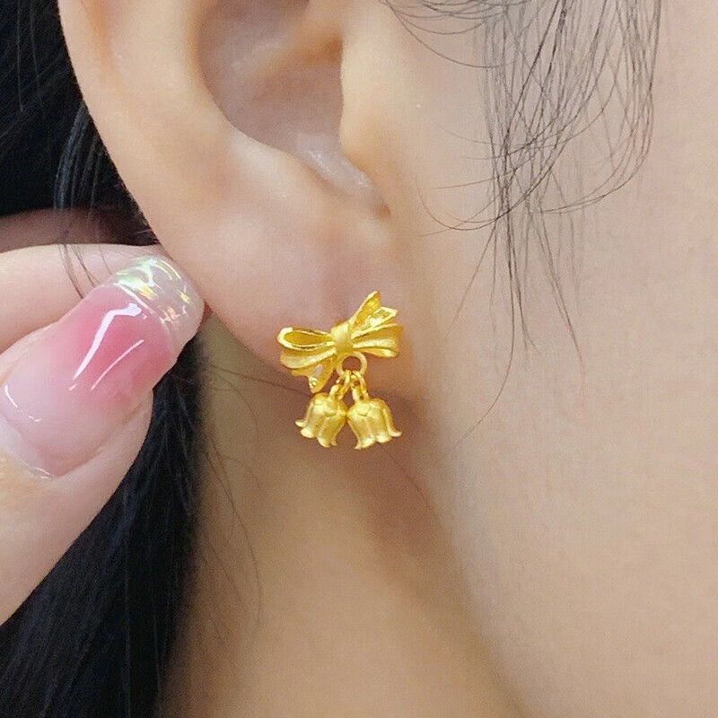 老凤凰黄金铃兰花蝴蝶结耳钉女士999足金在逃公主耳饰时尚首饰品送女