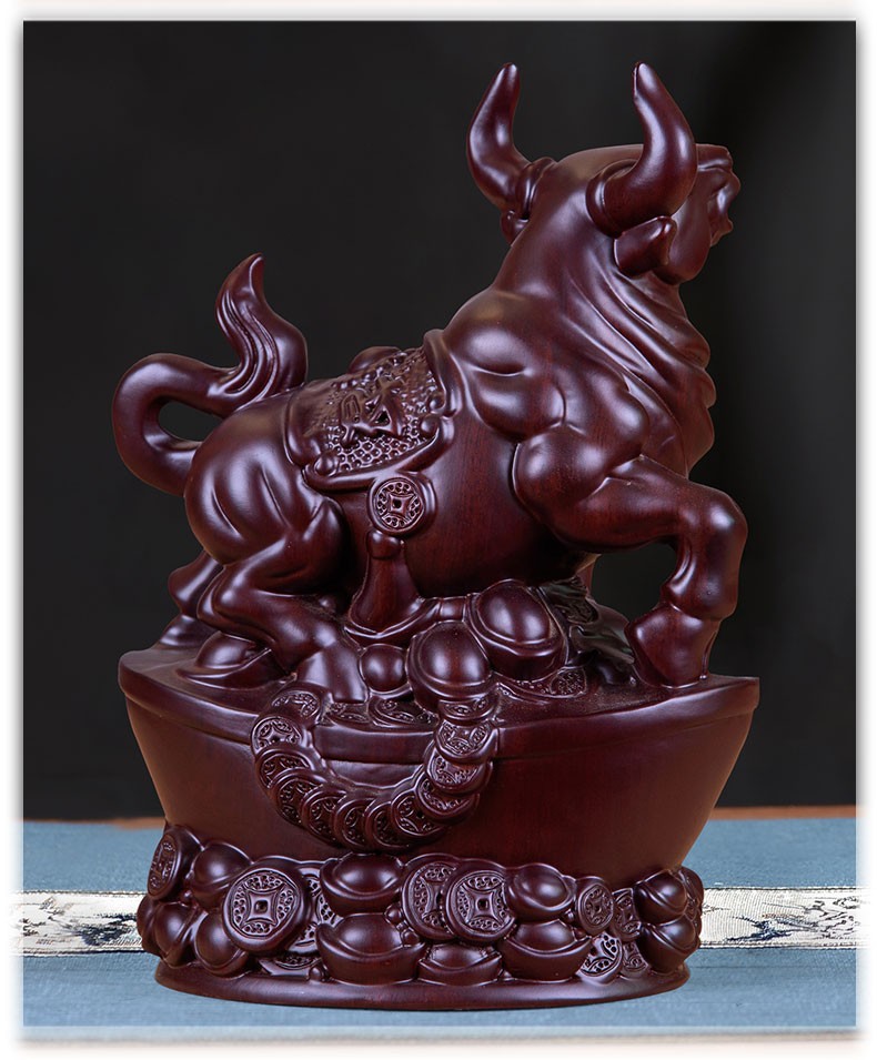 晨熟 木雕牛摆件实木质生肖元宝牛家居办公室桌面摆设公司开业工艺