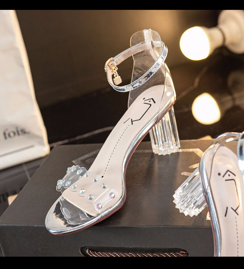 凉鞋女粗跟仙女风2021年新款透明水钻网红高跟水晶鞋夏银色跟高八厘米