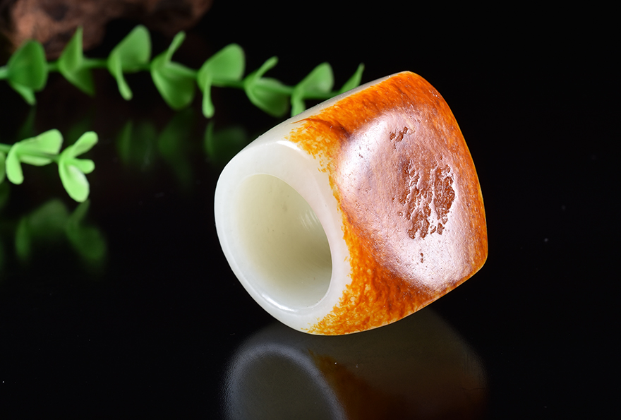 珠宝严选高端收藏红皮白肉帝王扳指和田玉扳指把件54克送礼佳品附证书