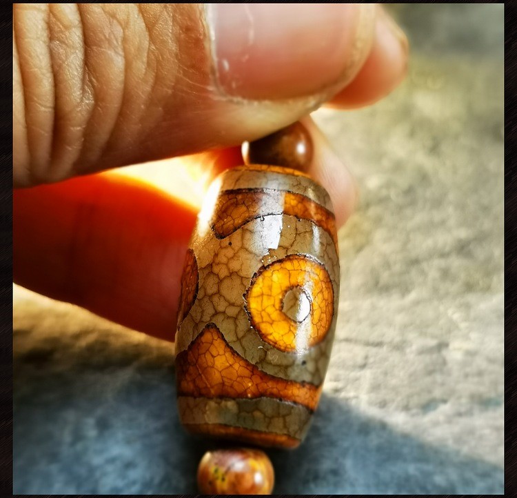 唐玛龙纹三眼天珠玛瑙吊坠3眼单珠项链男女玉髓配珠散珠桶珠玉化