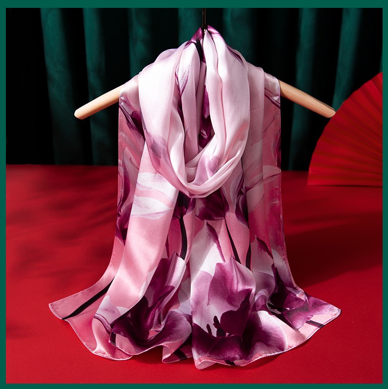 商品问答心中疑惑就问问买过此商品的同学吧~我要提问问丝巾抽丝吗,围