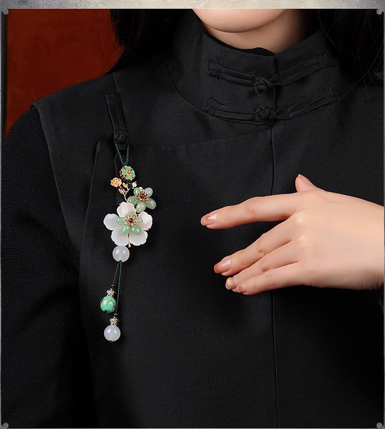 ck施华洛世奇锆胸花旗袍压襟挂件吊坠流苏绿色挂饰古风汉服衣襟挂饰