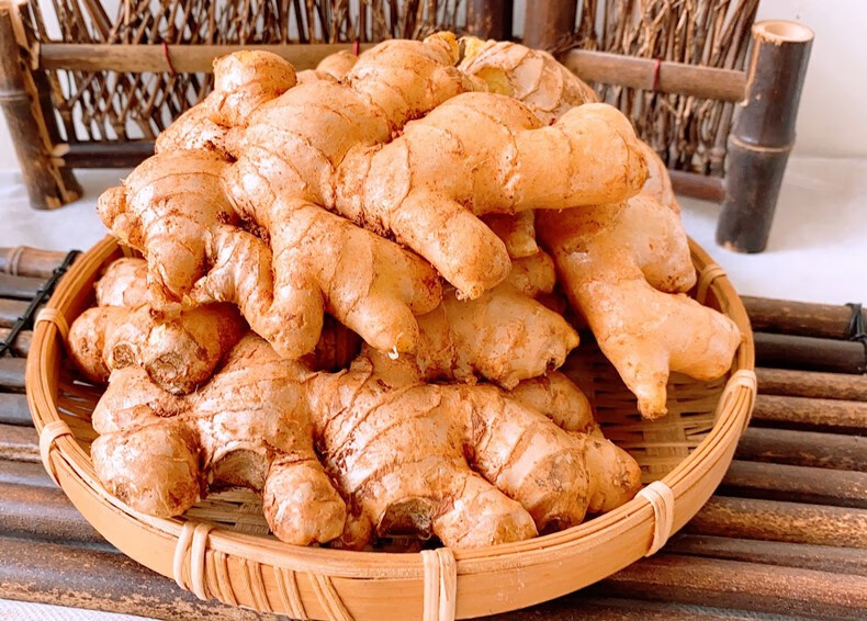 云南文山小黄姜 新鲜生姜现挖沙姜小黄姜老姜土姜 月子姜 2斤