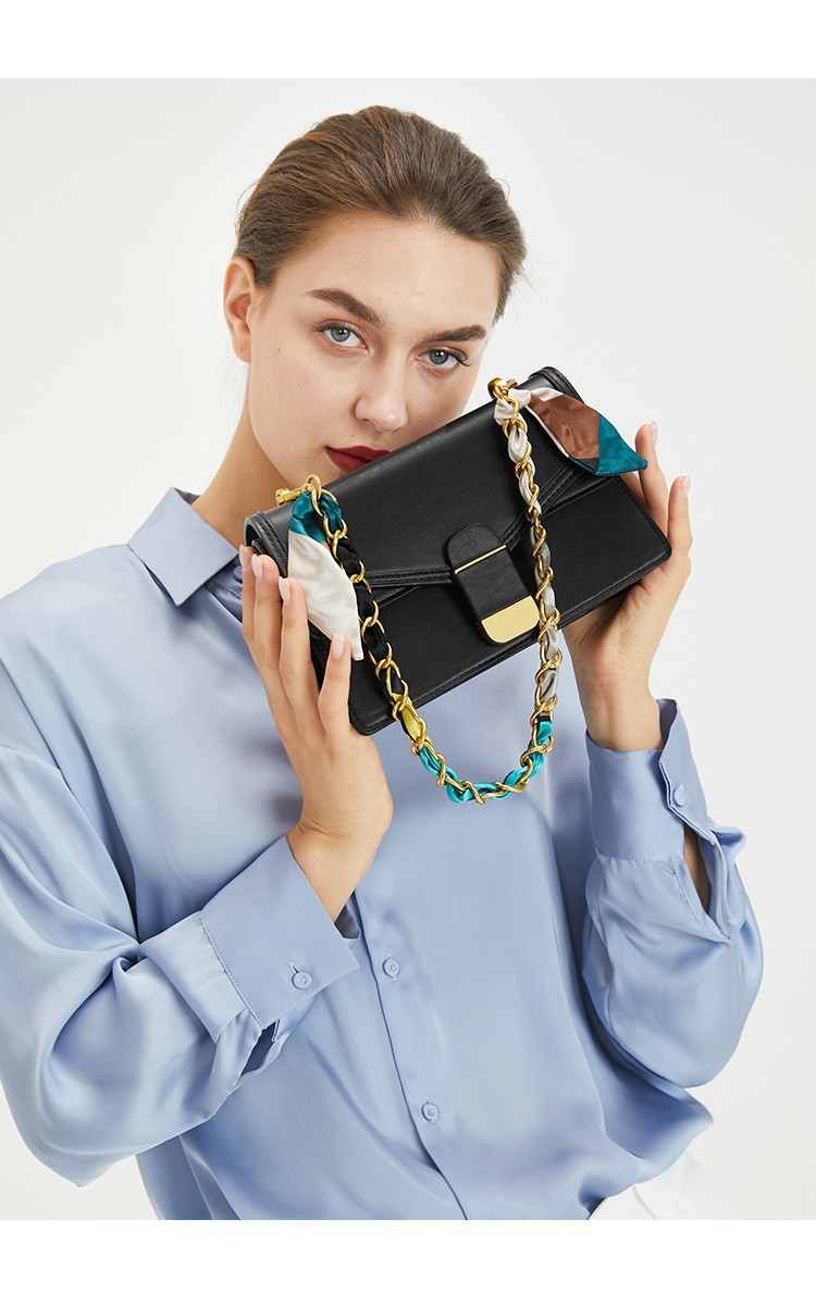 camilakorali品牌新款包包女包单肩斜挎酒神丝巾腋下链条女士春季女式