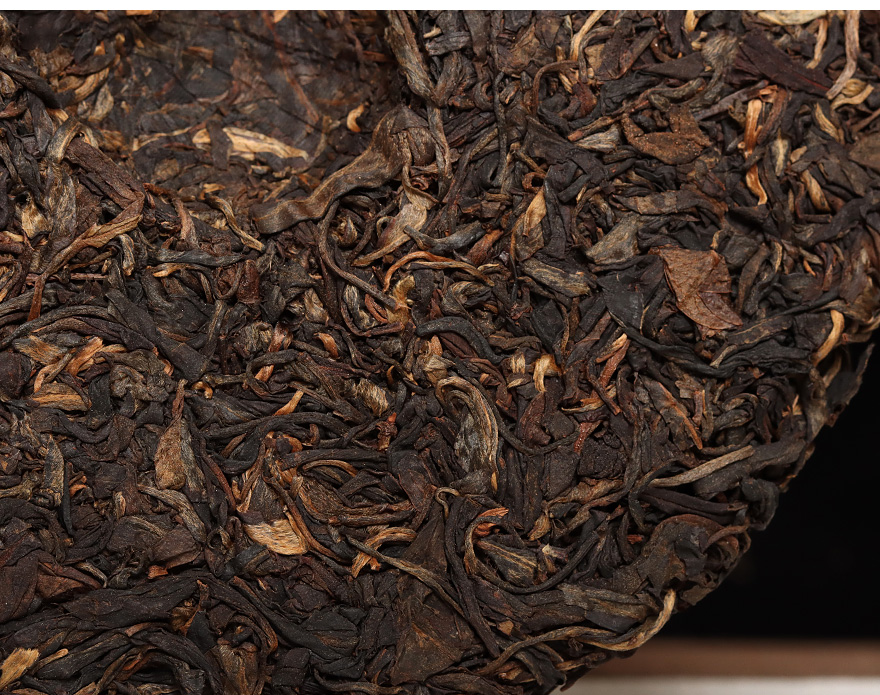 3片1140克2007年易武正山春尖南桥茶厂生茶云南普洱茶饼茶380g片