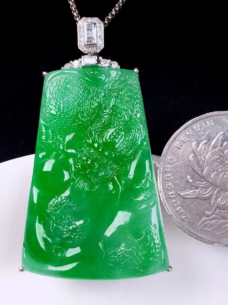 发源地冰阳绿龙牌吊坠18k金镶钻缅甸a货翡翠玉石珠宝首饰送女友整体